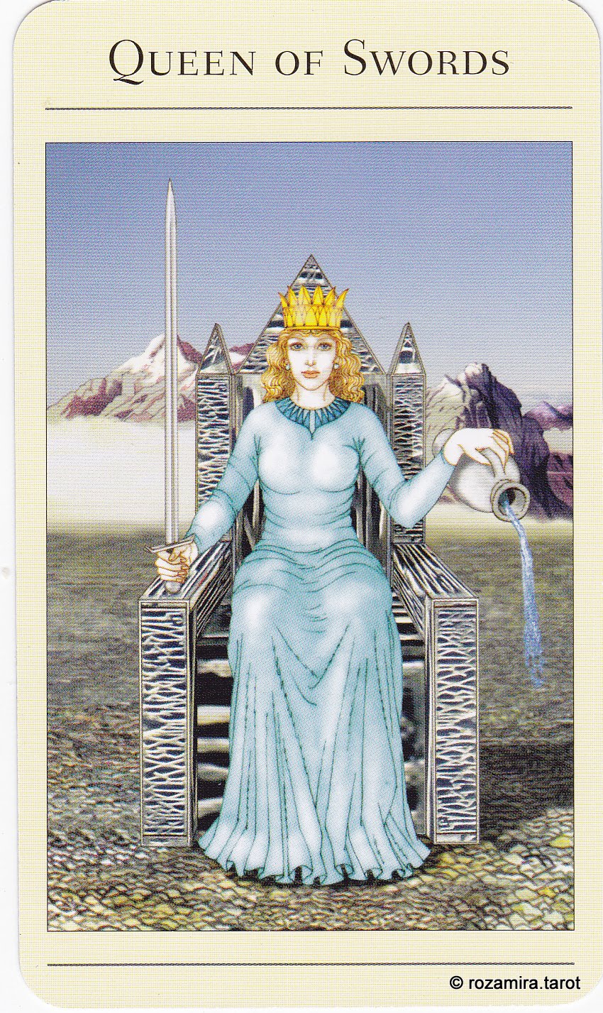 королева мечей таро фото
