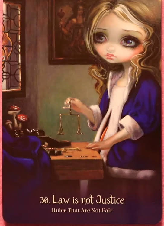 Alice. The Wonderland Oracle