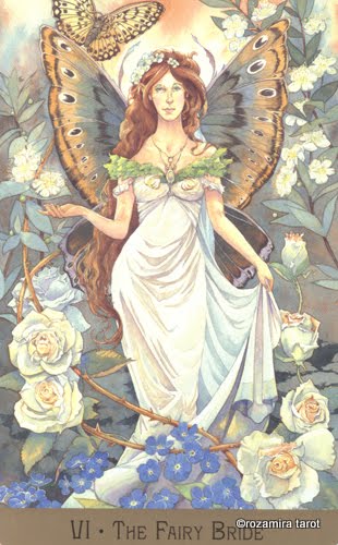 The Victorian Fairy Tarot by Lunaea Weatherstone, Gary Lippincott